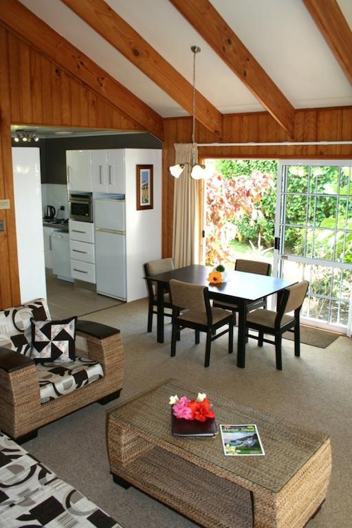 Shiralee Executive Cottages Burnt Pine Szoba fotó
